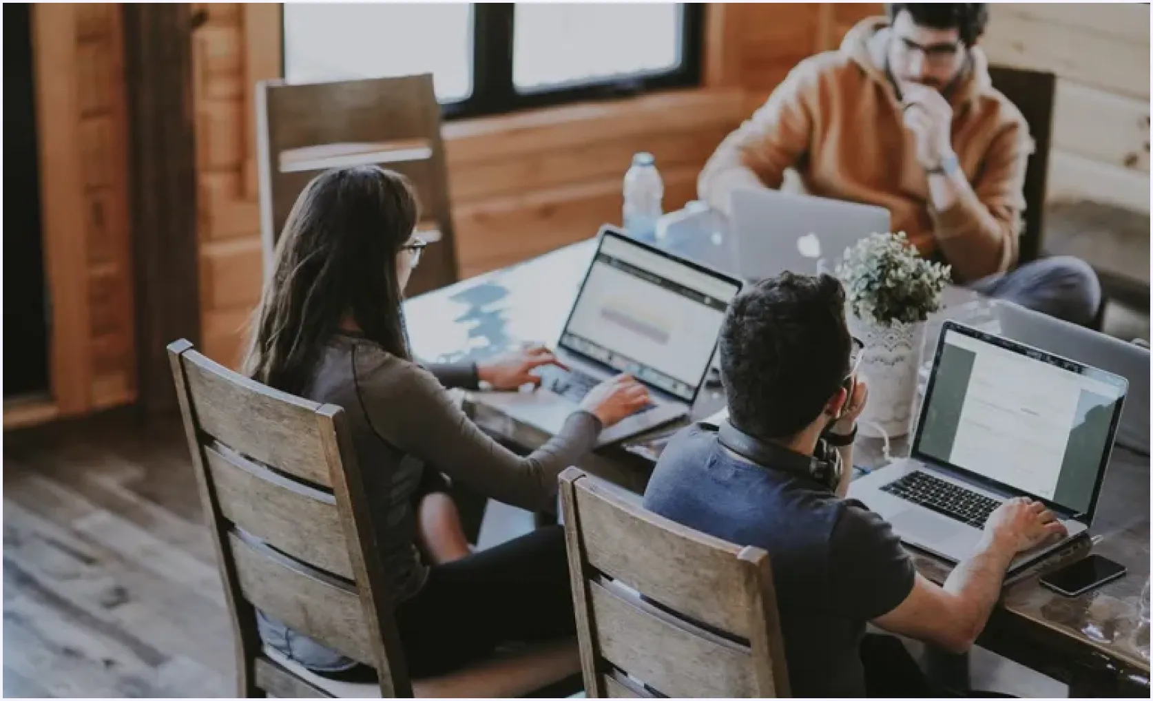 DevOps or Solution Architects as team composition for AWS.webp